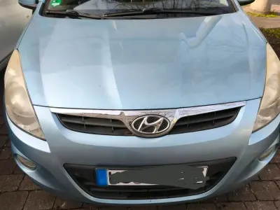 Gebraucht Hyundai i20 77 PS (56 kW) 2009 Andere farben Kleinwagen