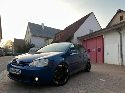 Gebraucht VW Golf V Sport 75 PS (55 kW) 2004 Blau Kleinwagen