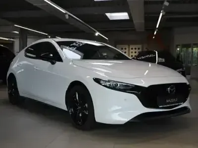 Neu Mazda 3 Homura-Line 140 PS (102 kW) 2026 Weiss Limousine