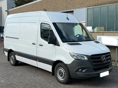 Gebraucht Mercedes Sprinter 170 PS (125 kW) 2023 Weiß Van