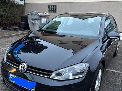 Schwarz Gebraucht 2013 VW Golf Trendline Limousine | 6.700 € (Fairer Preis)