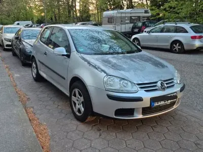 Brugt VW Golf V 75 HK (55 kW) 2004 Grå Hatchback