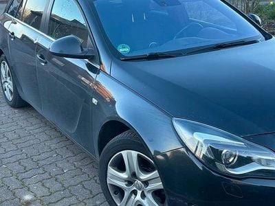 Gebraucht Opel Insignia 170 PS (125 kW) 2014 Schwarz Kombi