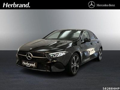 Usata Mercedes A180 Advanced 136 CV (100 kW) 2025 Nero Berlina