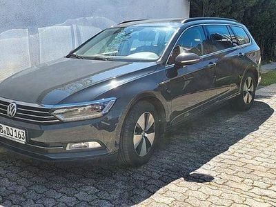 Second-hand VW Passat 150 CP (110 kW) 2016 Gri Break