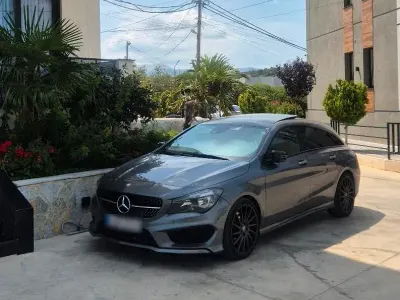 Gebraucht Mercedes CLA220 Shooting Brake AMG line 177 PS (130 kW) 2015 Grau Kombi