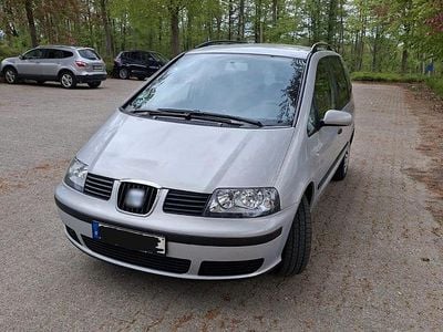 Second-hand Seat Alhambra 116 CP (85 kW) 2003 Argintiu Monovolum