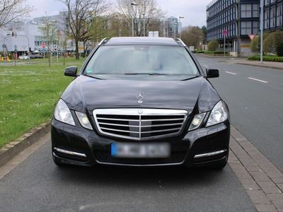 gebraucht Mercedes E250 CDI T-Modell 7G-H&K/PANO/ASSIST PAKet