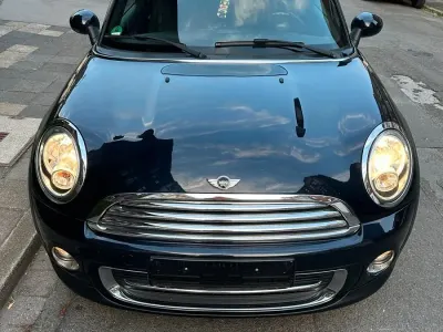 Gebraucht Mini ONE 75 PS (55 kW) 2013 Blau Kleinwagen