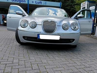 Jaguar S-Type
