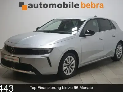 Second-hand Opel Astra Elegance 131 CP (96 kW) 2023 Argintiu Hatchback