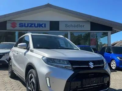 Neu Suzuki Vitara Comfort+ 129 PS (94 kW) 2026 Silber SUV