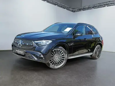 Gebraucht Mercedes GLC300 AMG 258 PS (189 kW) 2025 Schwarz SUV