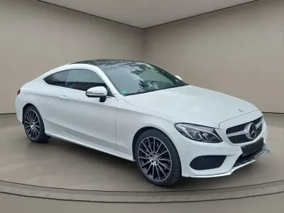 Gebraucht Mercedes C300 AMG 245 PS (180 kW) 2016 Weiß Coupé
