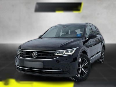 Gebraucht VW Tiguan Move 150 PS (110 kW) 2024 Metallic SUV