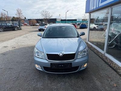 Gebraucht Skoda Octavia 122 PS (89 kW) 2009 Modra aqua/aqua blau Kombi