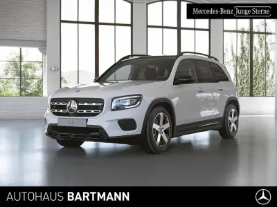 Second-hand Mercedes GLB200 Progressive 163 CP (119 kW) 2021 Alb SUV