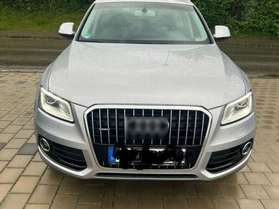 gebraucht Audi Q5 mit sehr wenig km!!!