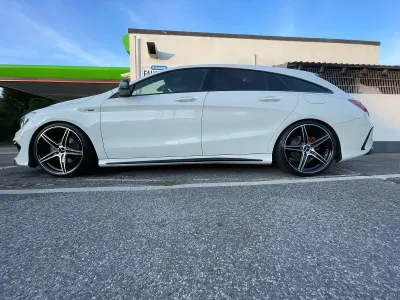 Gebraucht Mercedes CLA180 Shooting Brake AMG line 122 PS (89 kW) 2016 Weiß Kombi