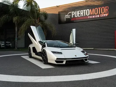 Usata Lamborghini Countach 814 CV (598 kW) 2023 Bianco Coupé