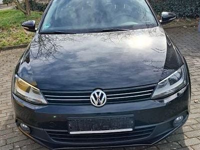 Gebraucht VW Jetta Comfortline 105 PS (77 kW) 2011 Schwarz Limousine