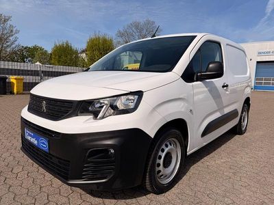 Gebraucht Peugeot Partner Premium 102 PS (75 kW) 2020 Weiß Van / Kleinbus