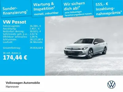 Gebraucht VW Passat Elegance 150 PS (110 kW) 2025 Oyster silver metallic Kombi