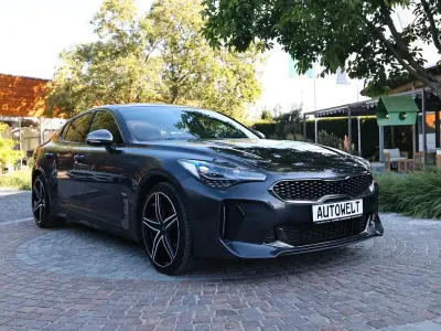 Gebraucht Kia Stinger GT 366 PS (269 kW) 2019 Grau Kleinwagen