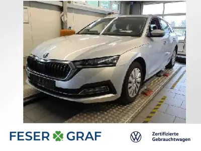 Gebraucht Skoda Octavia Style 150 PS (110 kW) 2023 Brillantsilber metallic Kombi