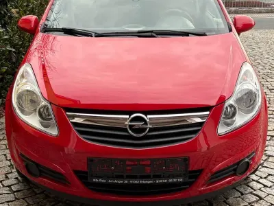 Gebraucht Opel Corsa 60 PS (44 kW) 2009 Rot Kleinwagen