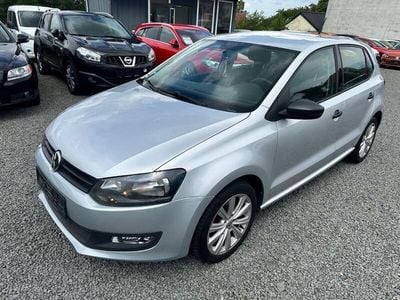 Silber Gebraucht 2013 VW Polo Trendline Kleinwagen | 6.700 € (Fairer Preis)