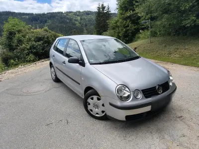 Gebraucht VW Polo 64 PS (47 kW) 2003 Silber Kleinwagen