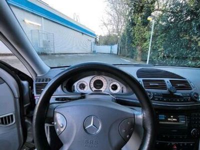 gebraucht Mercedes E270 Avantgarde