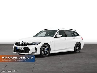 Gebraucht BMW 330e Comfort Edition 292 PS (214 kW) 2025 Alpinweiss Kombi