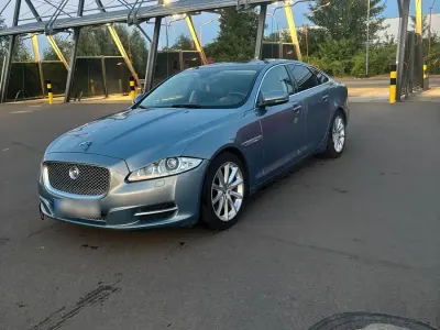 Gebraucht Jaguar XJ 274 PS (201 kW) 2013 Grün Limousine