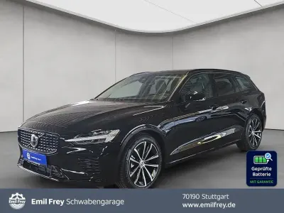 Gebraucht Volvo V60 Plus 349 PS (256 kW) 2024 Schwarz Kombi