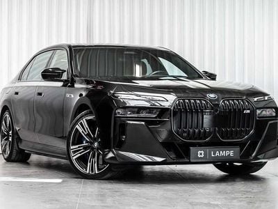 BMW M760e