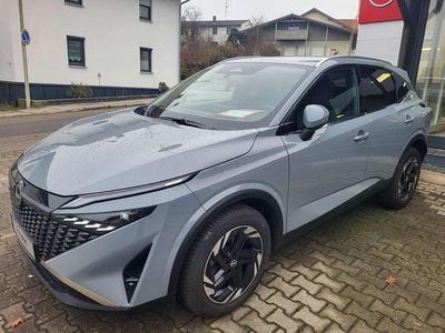 Gebraucht Nissan Qashqai N-Connecta 158 PS (116 kW) 2024 Kby ceramic grau SUV