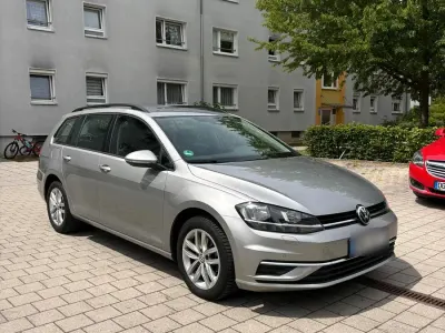 Gebraucht VW Golf VII Comfortline 116 PS (85 kW) 2018 Kombi