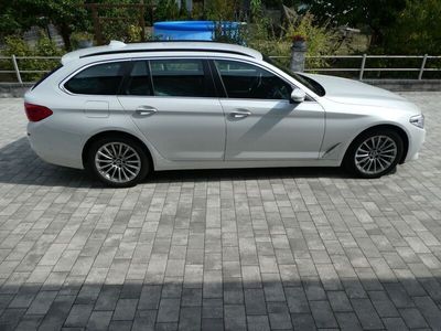 gebraucht BMW 530 d xDrive Touring A - AHK, 8-fach,...