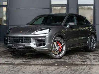 Gebraucht Porsche Cayenne S E-Hybrid Coupe Black Edition 519 PS (381 kW) 2026 Grau SUV