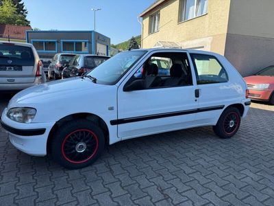 Peugeot 106