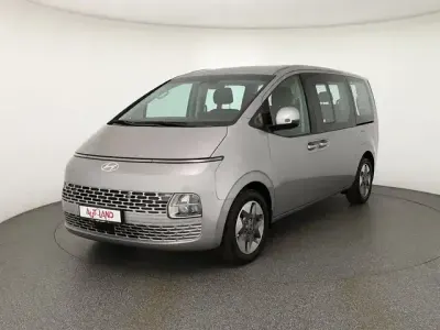 Nouă Hyundai Staria 224 CP (164 kW) 2025 Alb Monovolum
