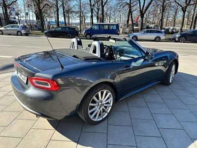 Fiat 124 Spider