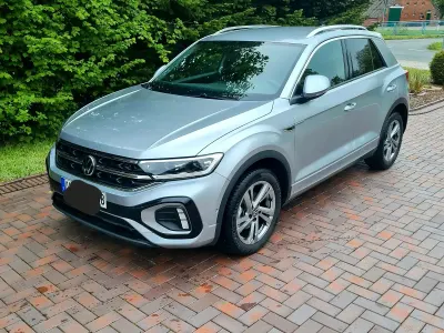 Gebraucht VW T-Roc R-line 150 PS (110 kW) 2025 Silber SUV