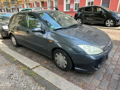 Gebraucht Ford Focus 101 PS (74 kW) 2002 Limousine