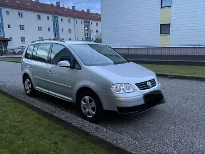 Gebraucht VW Touran 105 PS (77 kW) 2004 Silber Van / Kleinbus