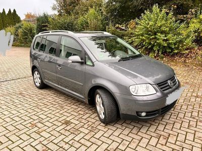 gebraucht VW Touran 1,6L TÜV bis 11/25