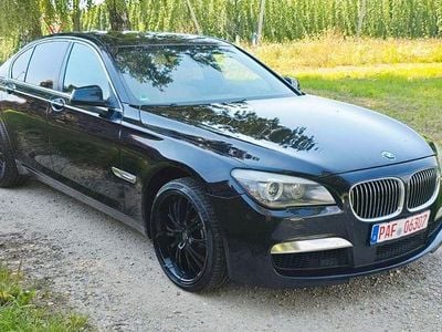 BMW 730