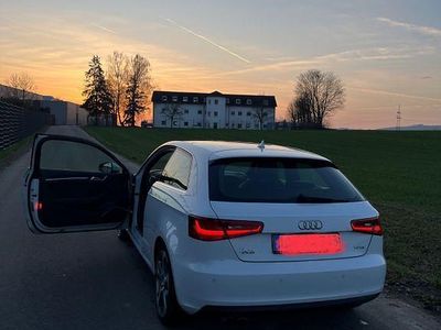 Gebraucht Audi A3 S-Line 179 PS (131 kW) 2012 Weiß Kleinwagen